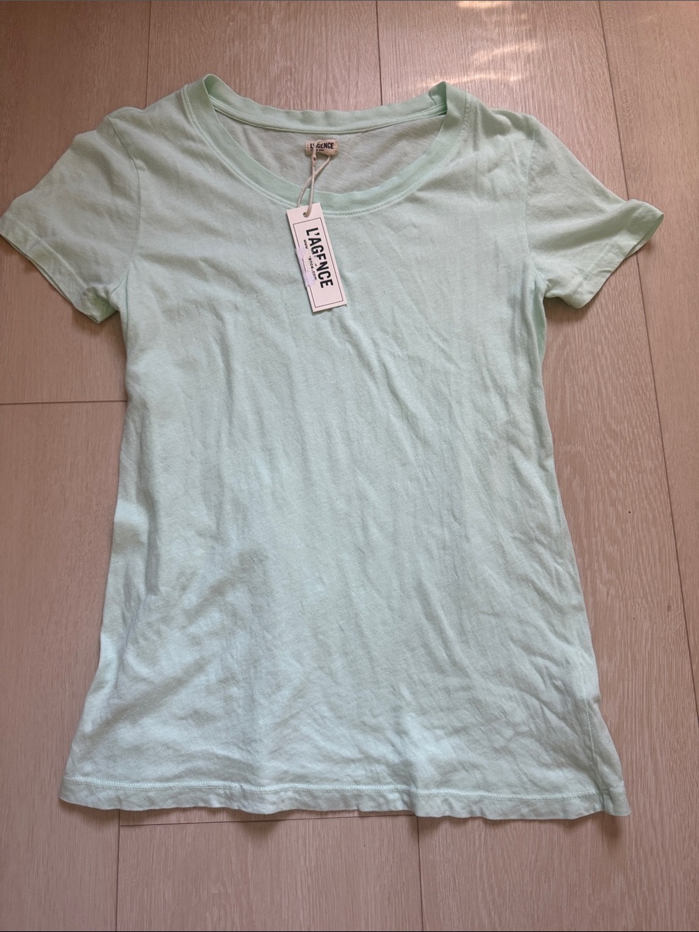 L'AGENCE Honeydew Mint Green Short Sleeve Crew Cory Tee - Picture 3 of 10